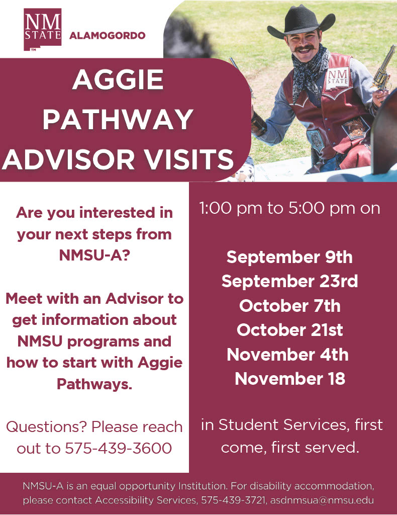 Aggie Pathways advisor on campus